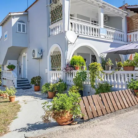 Donna'S Luxury Home In Kassiopi With Pool 300M To Sea Hébergement de vacances Kassiopi