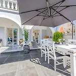 Donna'S Luxury Home In Kassiopi With Pool 300M To Sea Дом отдыха Кассиопи