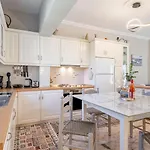 Дом отдыха Donna'S Luxury Home In Kassiopi With Pool 300M To Sea Кассиопи