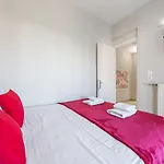 度假居 Donna's Luxury In With Pool 300m To Sea
