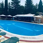 Donna's Luxury In With Pool 300m To Sea 度假居 *
