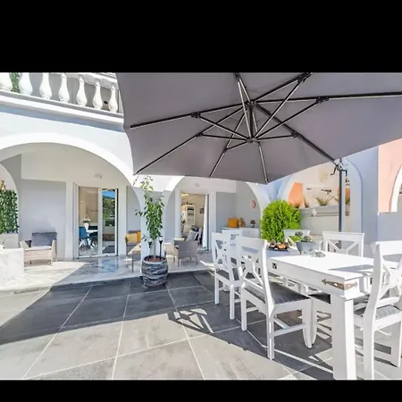 Luxury Family In The Center Of Holiday home